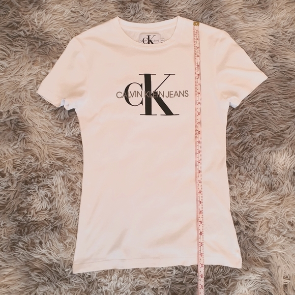 Calvin Klein Jeans White t-shirt Size XS - Picture 8 of 11